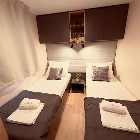 Pearl Of The Biograd Hotel Biograd Na Moru Bagian luar foto