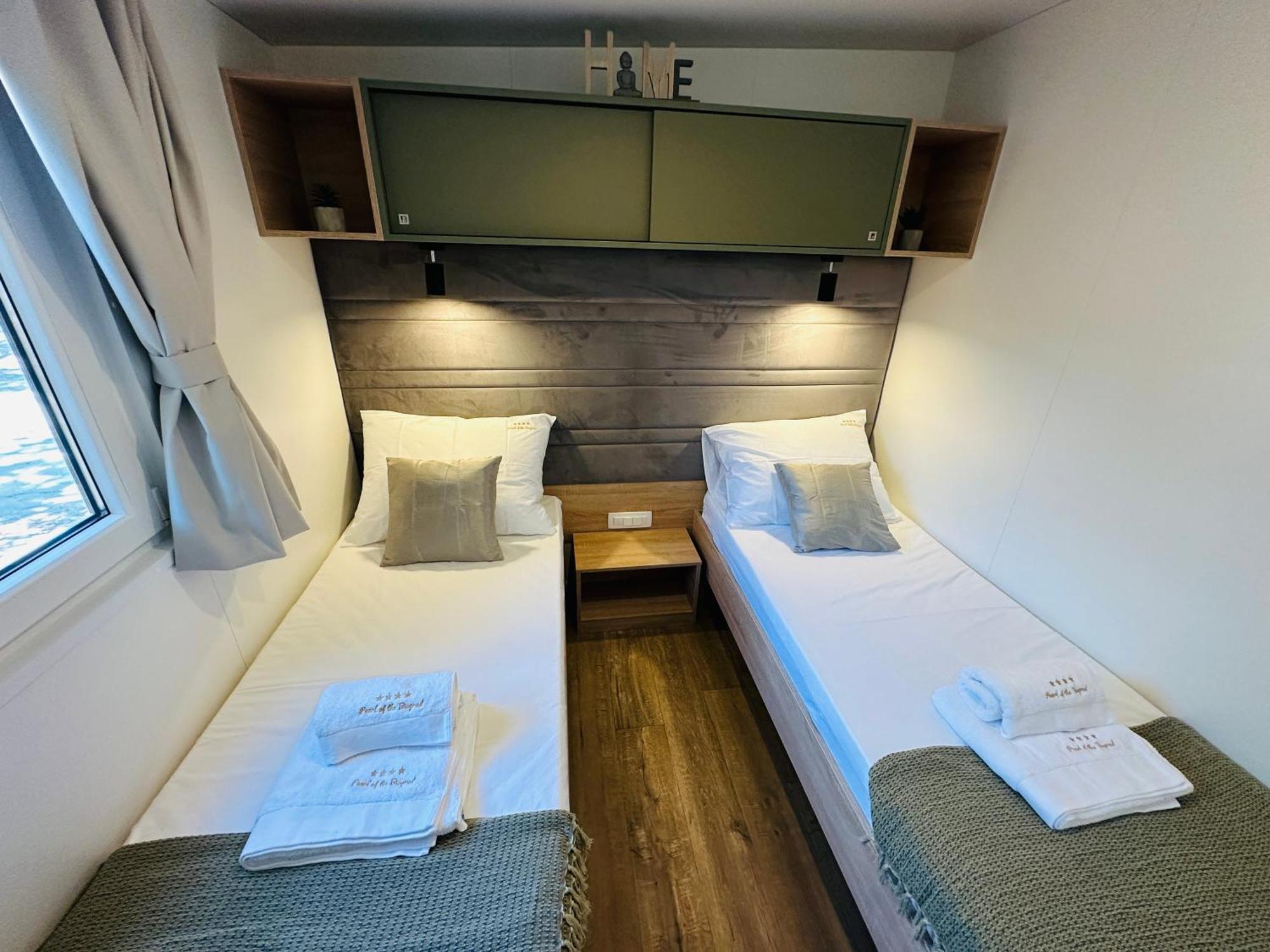 Pearl Of The Biograd Hotel Biograd Na Moru Bagian luar foto