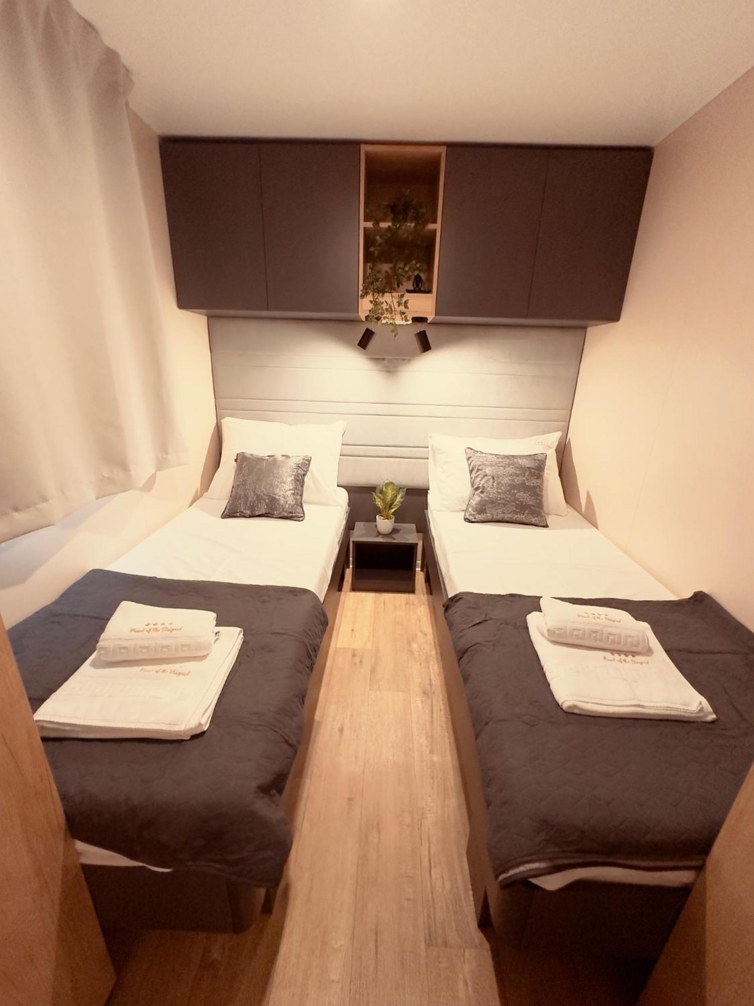Pearl Of The Biograd Hotel Biograd Na Moru Bagian luar foto